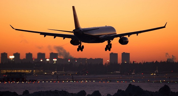 La police allemande se trompe d`avion à évacuer suite à une alerte à la bombe